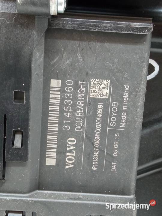 MECHANIZM SZYBY PRAWY TYŁ 31349765 31453360 Rok produkcji 2015