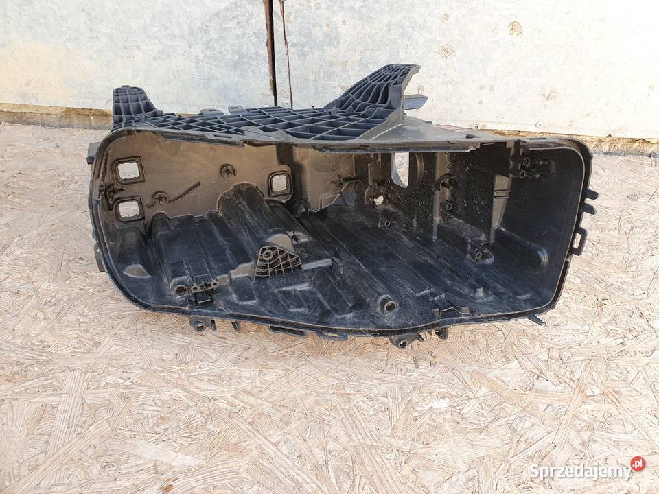 BMW 7 G70 FULL LED PUSZKA LAMPY PRAWA PRZEDNIA Międzychód sprzedam