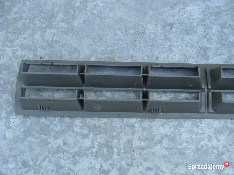 OPEL RECORD E KRATA WLOTU POWIETRZA GRILL