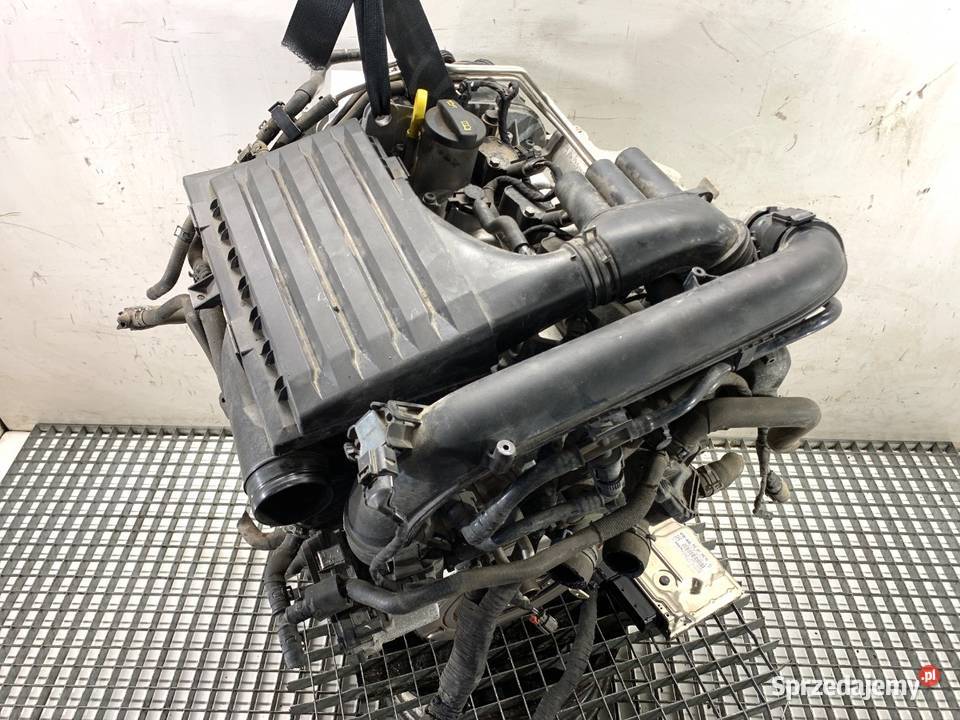 SILNIK KOMPLETNY SKODA 14 204 DGE OCTAVIA IV