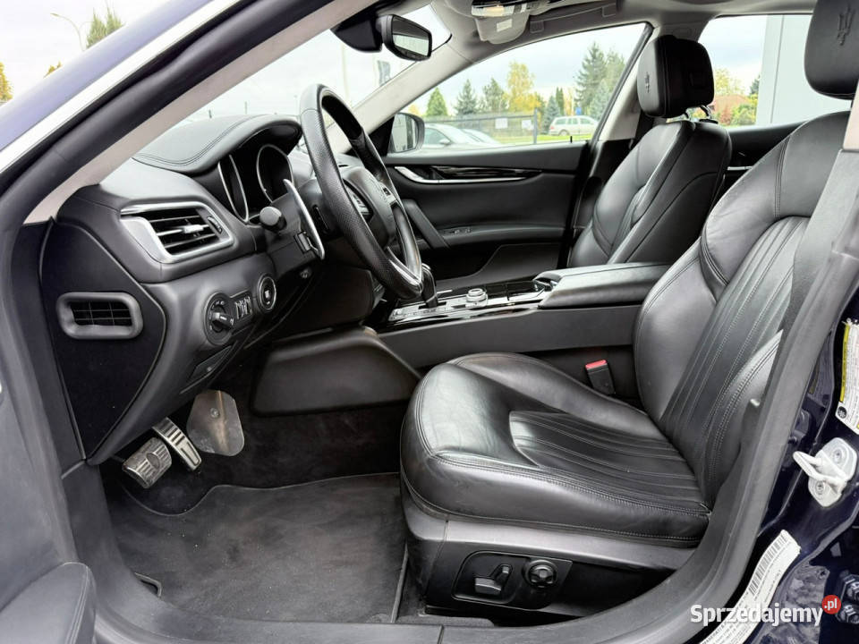 Maserati Ghibli 30 V6 410 SQ4 4x4 2017r kamera tempomat Maserati Wrocław sprzedam