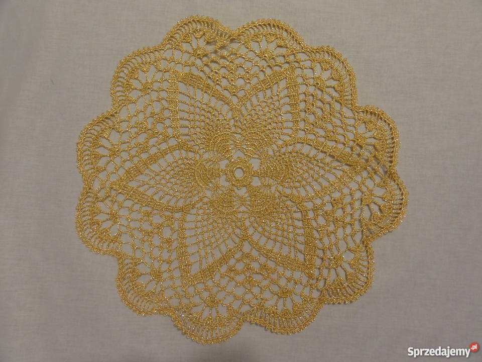 Złota serwetka robiona ręcznie na szydełku odcienie żółtego lubelskie Lublin