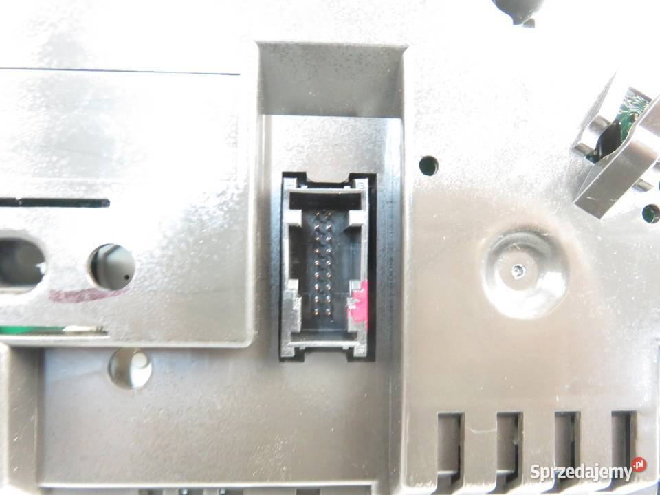 LICZNIK BMW E91 318 9141479