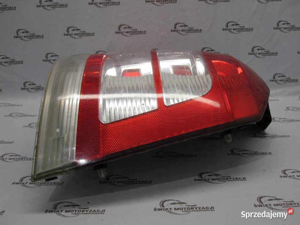OPEL ZAFIRA B 12r lampa prawy tył 13340926