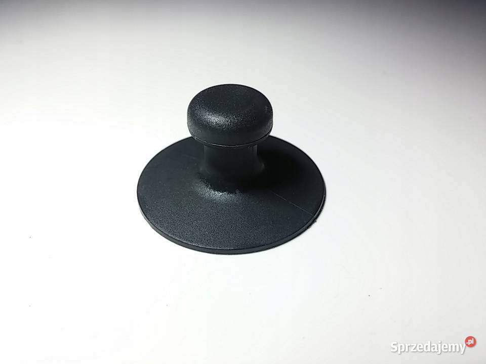 VOLVO spinka klips koleczek dywanika 8641613 OE Bielany Wrocławskie sprzedam