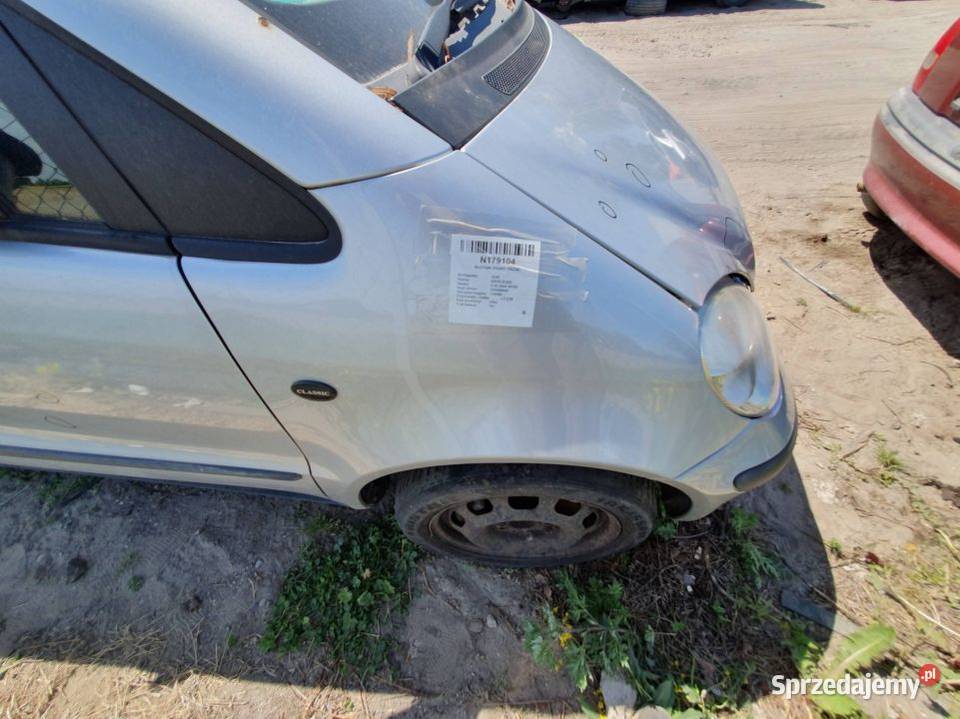 BŁOTNIK PRAWY PRZÓD MERCEDES A KLASA W168 761 Lipno