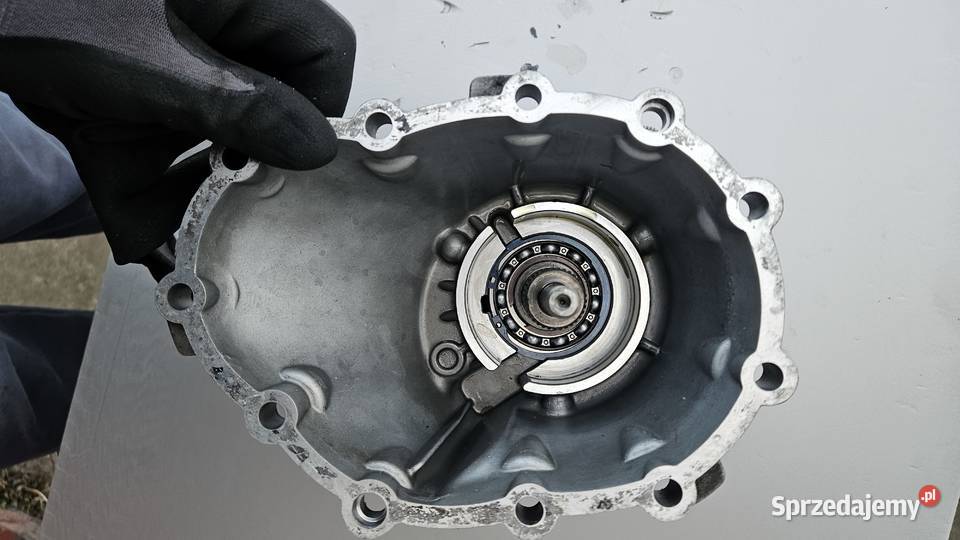 Obudowa mechanizmu różnicowego 0CL DL382 STronic osobowe Koniecpol