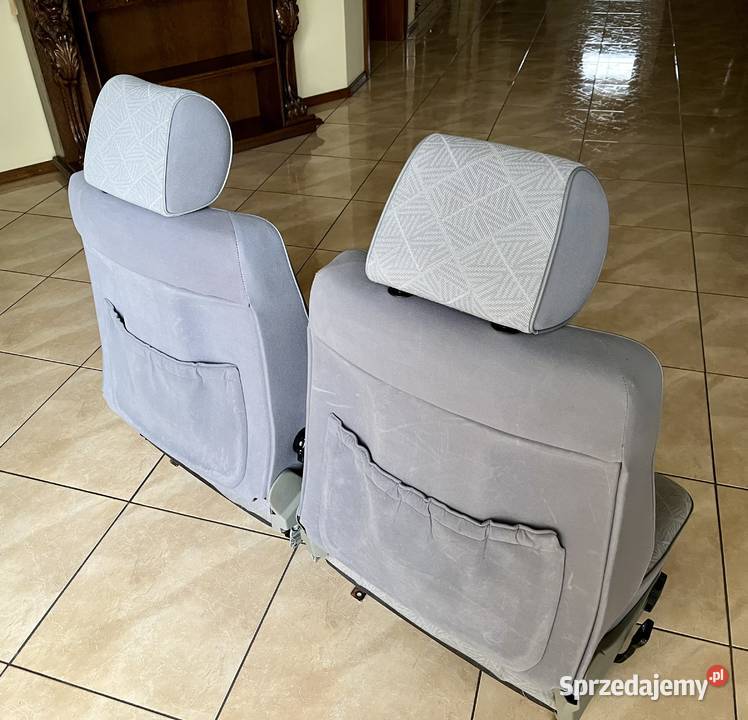 ładne fotele Mercedes W124 komplet prawy lewy Kłomnice