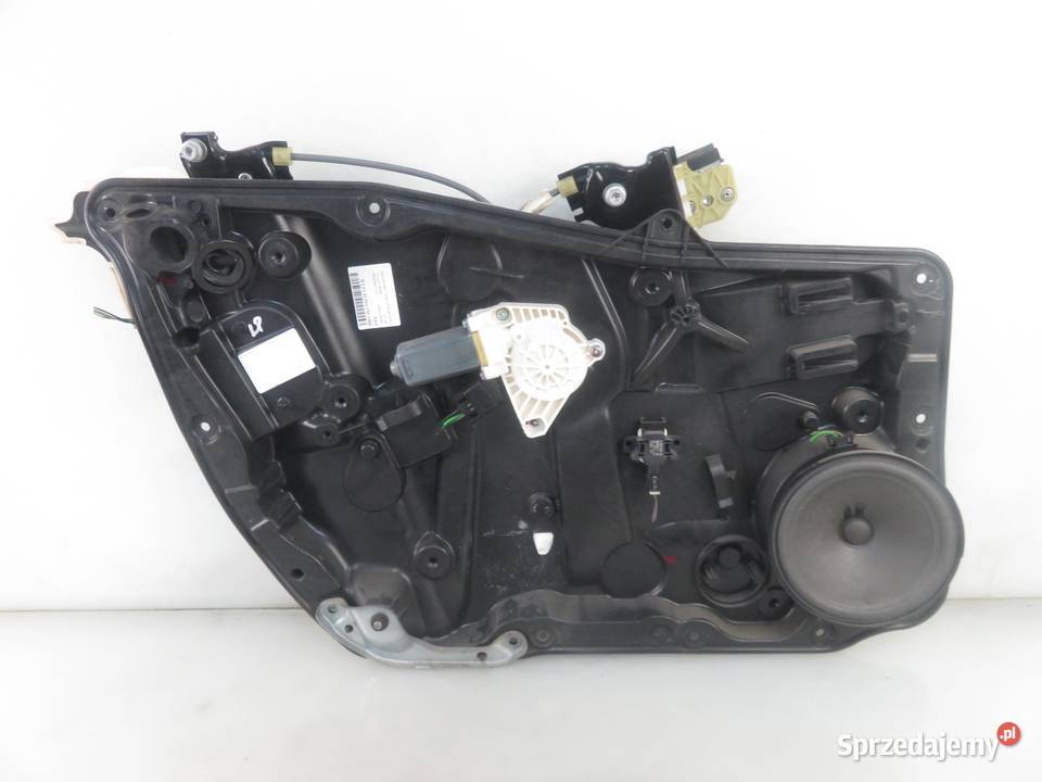 PODNOŚNIK SZYBY LEWY PRZEDNI MERCEDES CLA X117 sprzedam