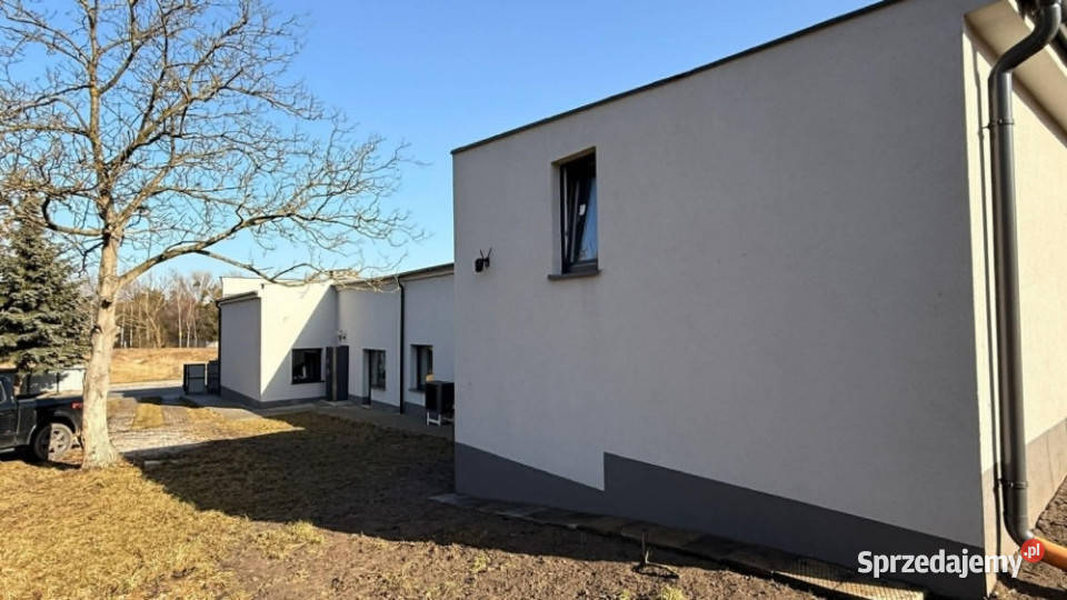 NOWOCZESNY BUDYNEK MIESZKALNY NA WYNAJEM SŁUPCA wielkopolskie Słupca