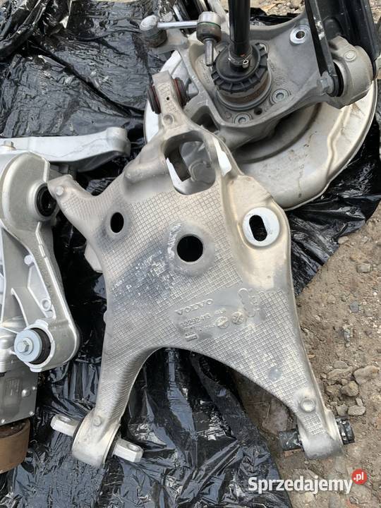 Tylny wahacz volvo xc90 mazowieckie Warszawa