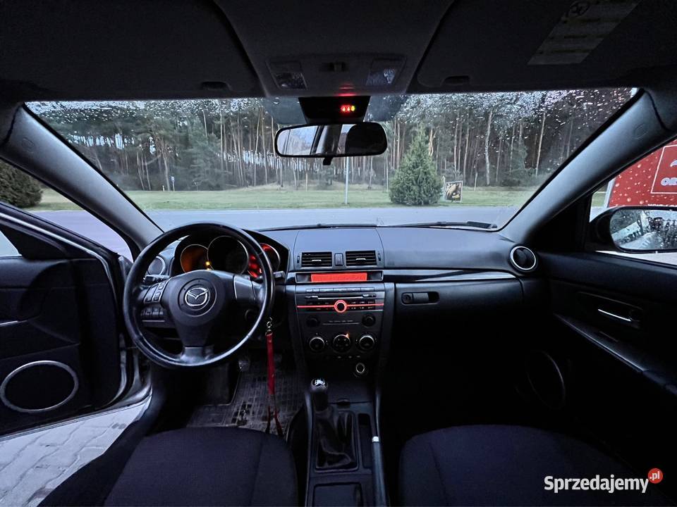 Mazda 3 16 109 srebrny świętokrzyskie Pińczów