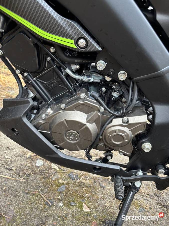 Motocykl nieuszkodzony