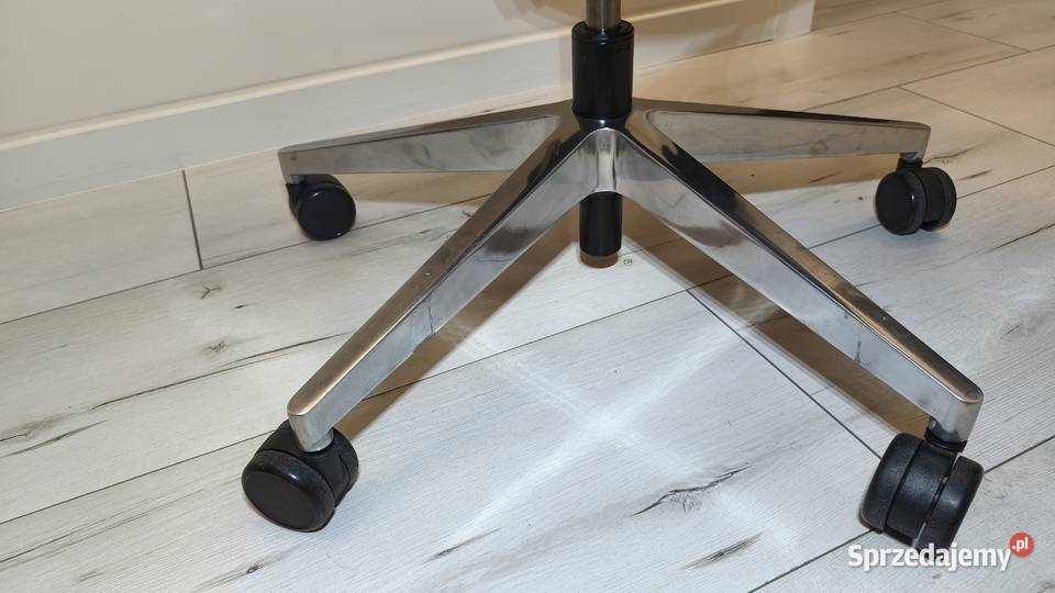 7 Profesjonalny fotel Profim ARCA 21SL Białystok