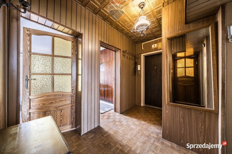 Trzy pokoje winda balkon Łazarz Rok budowy 1970 Poznań sprzedam