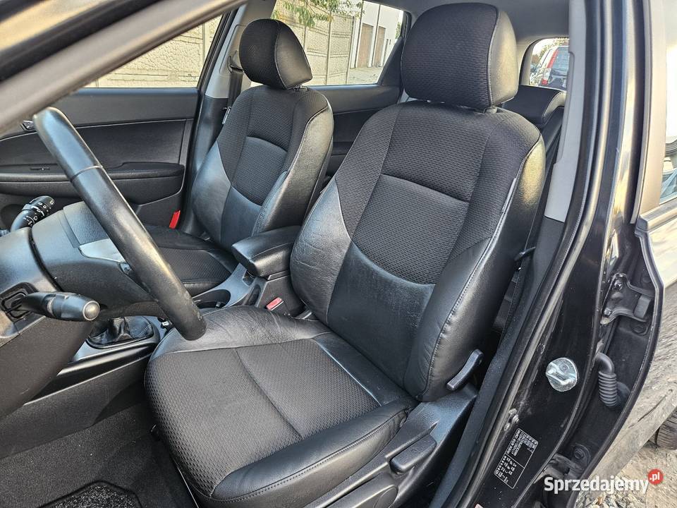 Hyundai i30 2009r 16 126 Półskóry Klimatronik czarny Prawiedniki