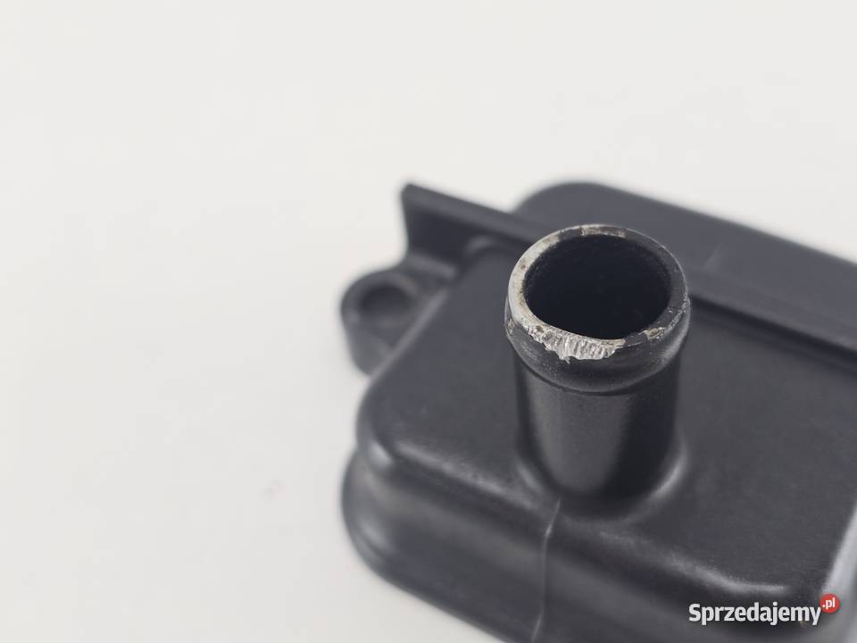 DEKIEL POKRYWA POKRYWY ZAWOROW HONDA CB 1000R Janowice