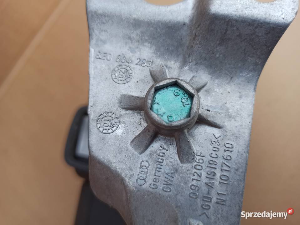 AUDI A4 B6 0006 PODŁOKIETNIK SCHOWEK 8EO864207D Bolesławiec