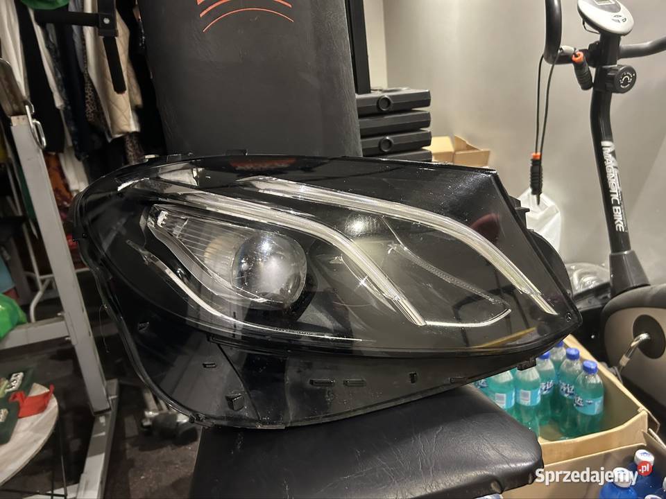 Mercedes w213 REFLEKTOR PRAWY MERCEDES EKLASA zachodniopomorskie Goleniów