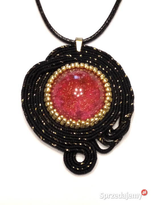 CZARNY WISIOR Z RÓŻOWĄ ŻYWICĄ SUTASZ Warszawa