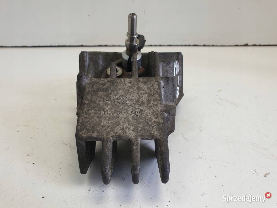 WTRYSKIWACZ Renault Megane III 15 DCI DPF łapa osobowe