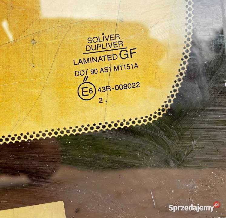 OPEL FRONTERA B SZYBA PRZEDNIA FABRYCZNA Rok produkcji 2003 Radom sprzedam