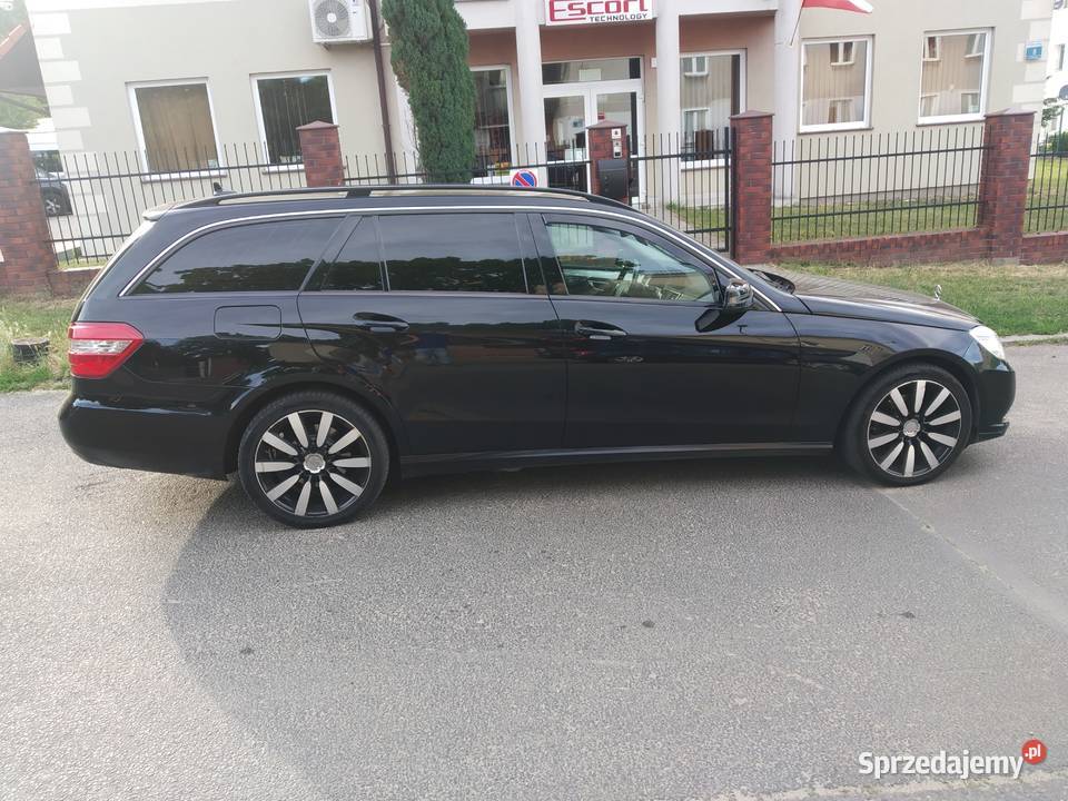 Mercedes E klase 22 CDI 170 Manual HAK stan manualna Szczecin sprzedam