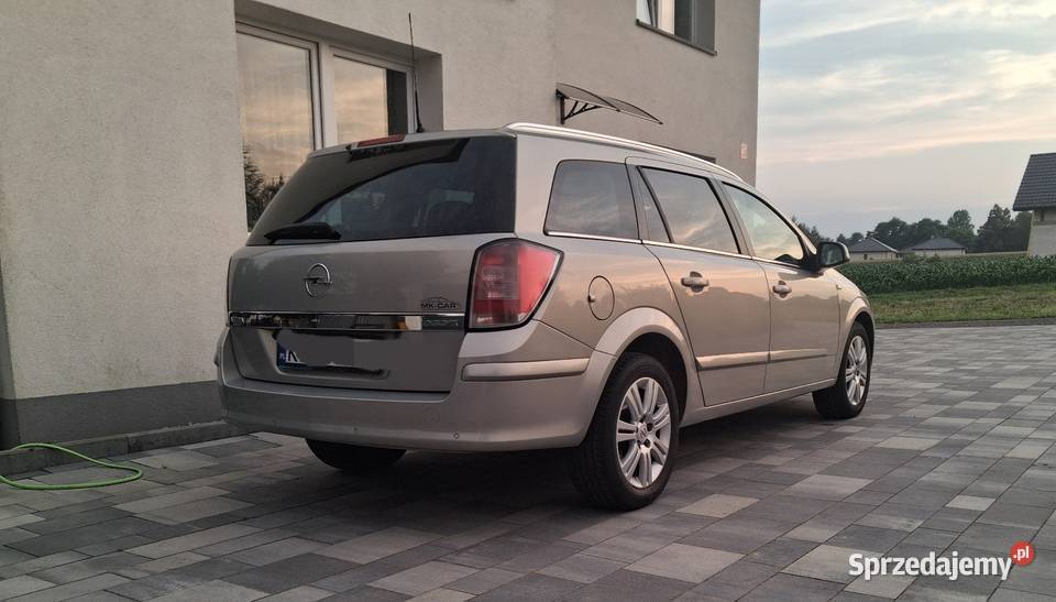 Opel astra h 17cdti 2010 nawigacja Wyźrał sprzedam