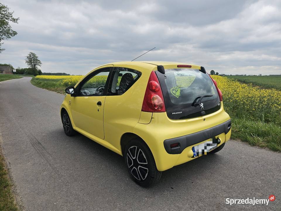 Peugeot 107 10 benzyna 107 Chotynin sprzedam