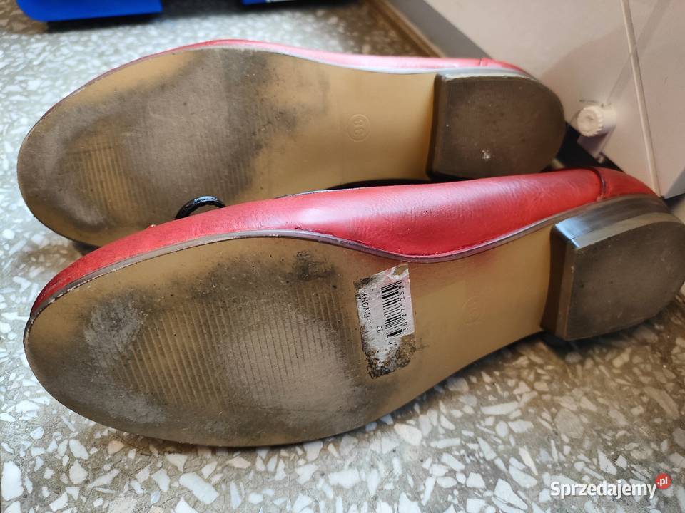 Czółenka Calamera inna Warszawa