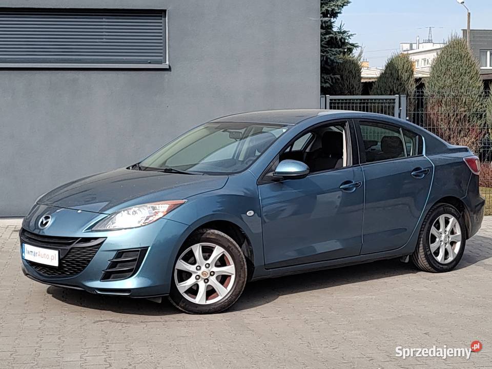 MAZDA 3 SEDAN 16 BENZYNA