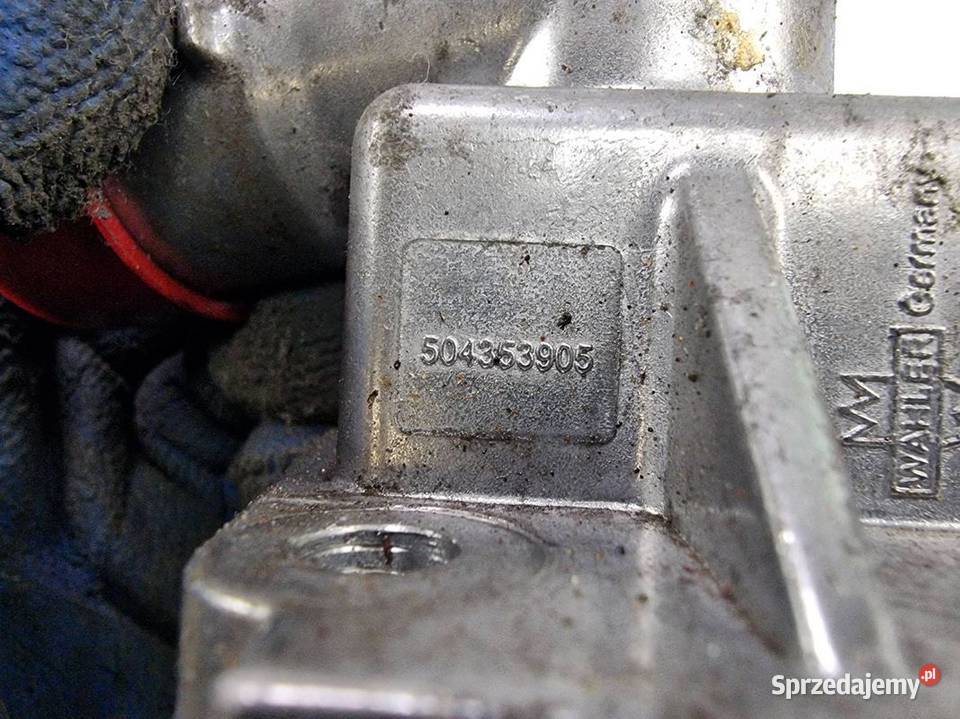 OBUDOWA TERMOSTATU IVECO DAILY 35S18 504353905 Lipno sprzedam