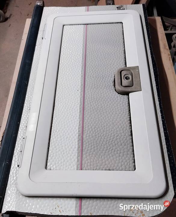 Drzwiczki serwisowe do przyczepy kempingowej Murowana Goślina