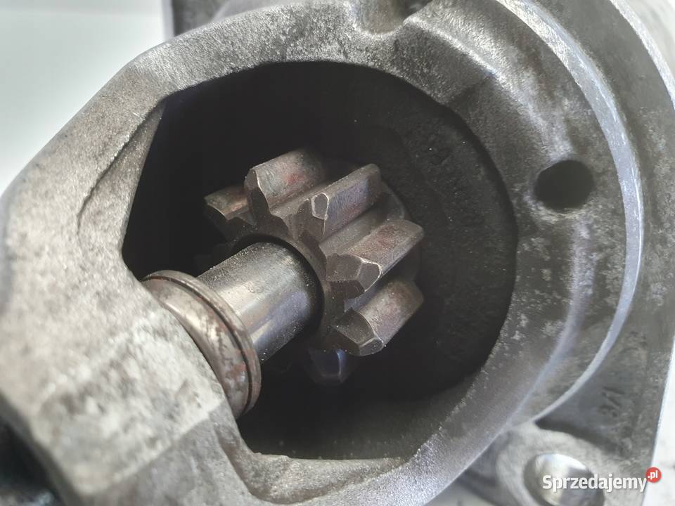 ROZRUSZNIK BMW E87 E90 20 i ROZRUSZNIK bosch osobowe Rudka