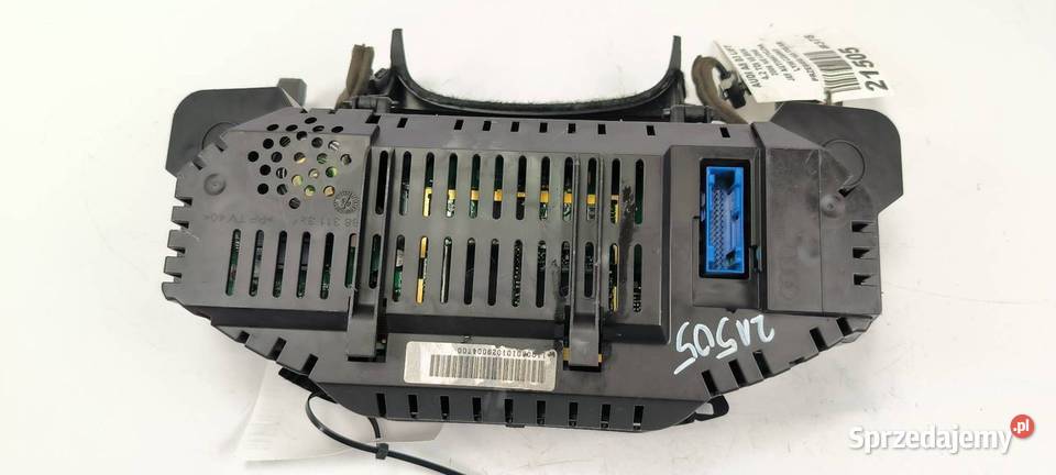 LICZNIK ZEGAR AUDI A8 D3 4E0920901 osobowe Lipno