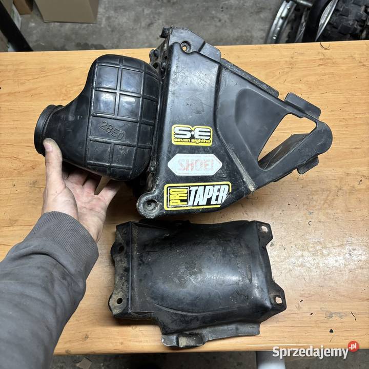 Airbox Suzuki RM 125 250 19931995 króciec Części i akcesoria motocyklowe Bielawa