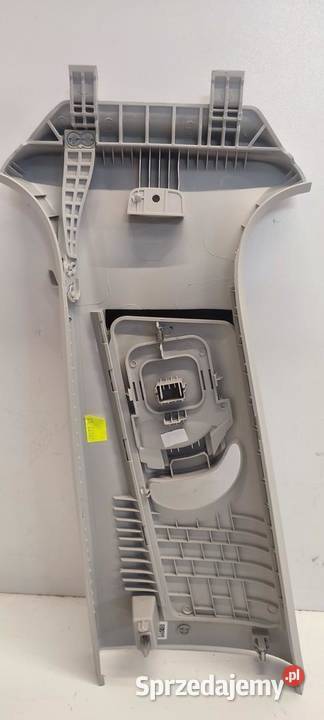 SKODA KAROQ OSŁONA SŁUPKA PRAWA 57A867244 osobowe