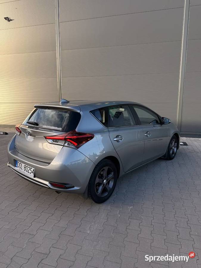 Toyota Auris 16 PREMIUM 132 Auris