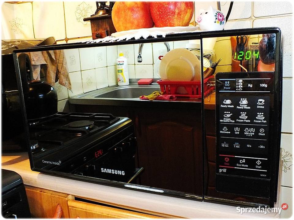 Kuchenka mikrofalowa Samsung GE83X 23L 800W z Żary sprzedam