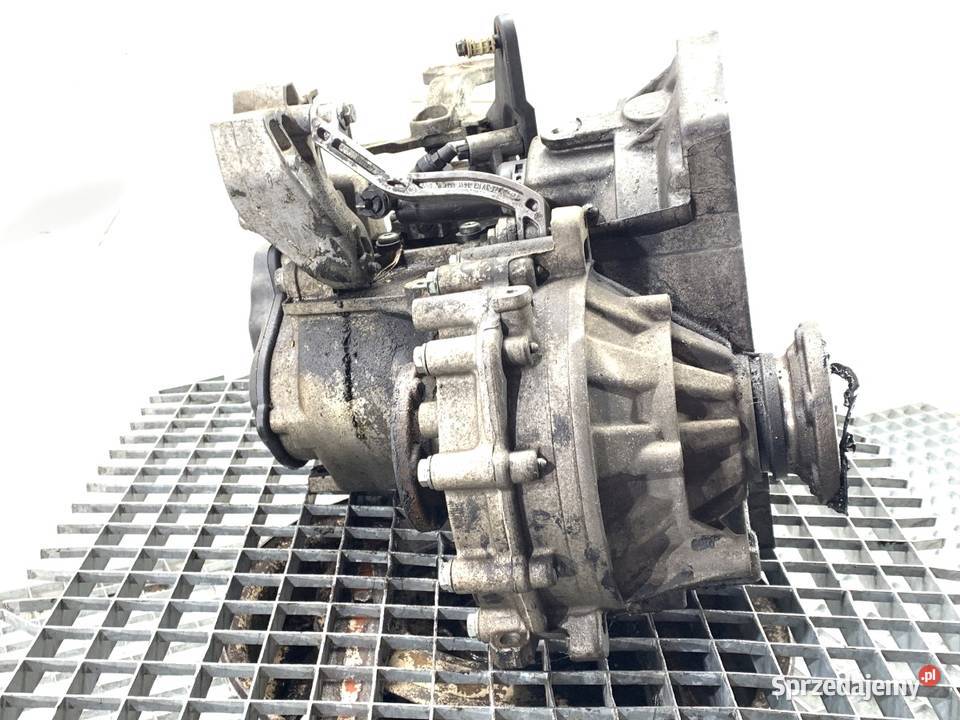 SKRZYNIA BIEGÓW VW GOLF V JCR 19 105 0310