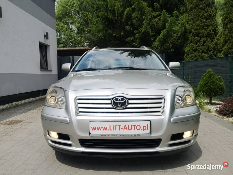 Toyota Avensis 20 D4D 116 Klimatronic Nawi nieuszkodzony Strzegom