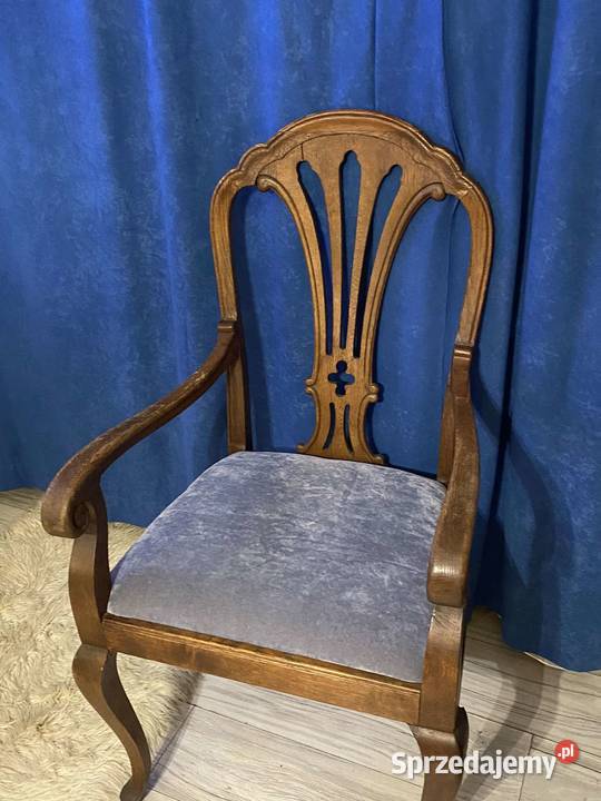 stary antyczny duży fotel tron dębowy drewniany Kraków