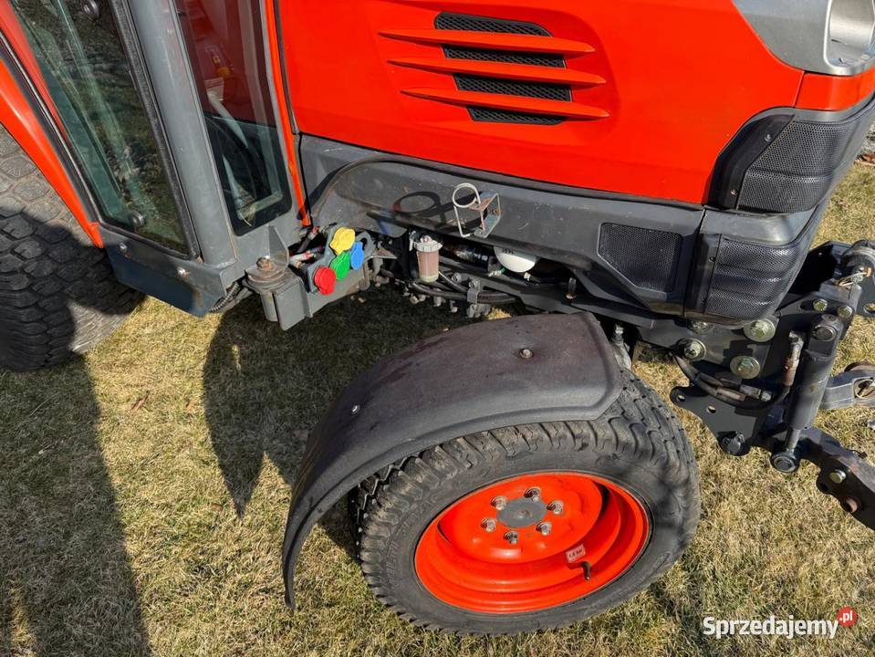 Kubota STV 4x4 ciągnik traktor komunalny Częstochowa