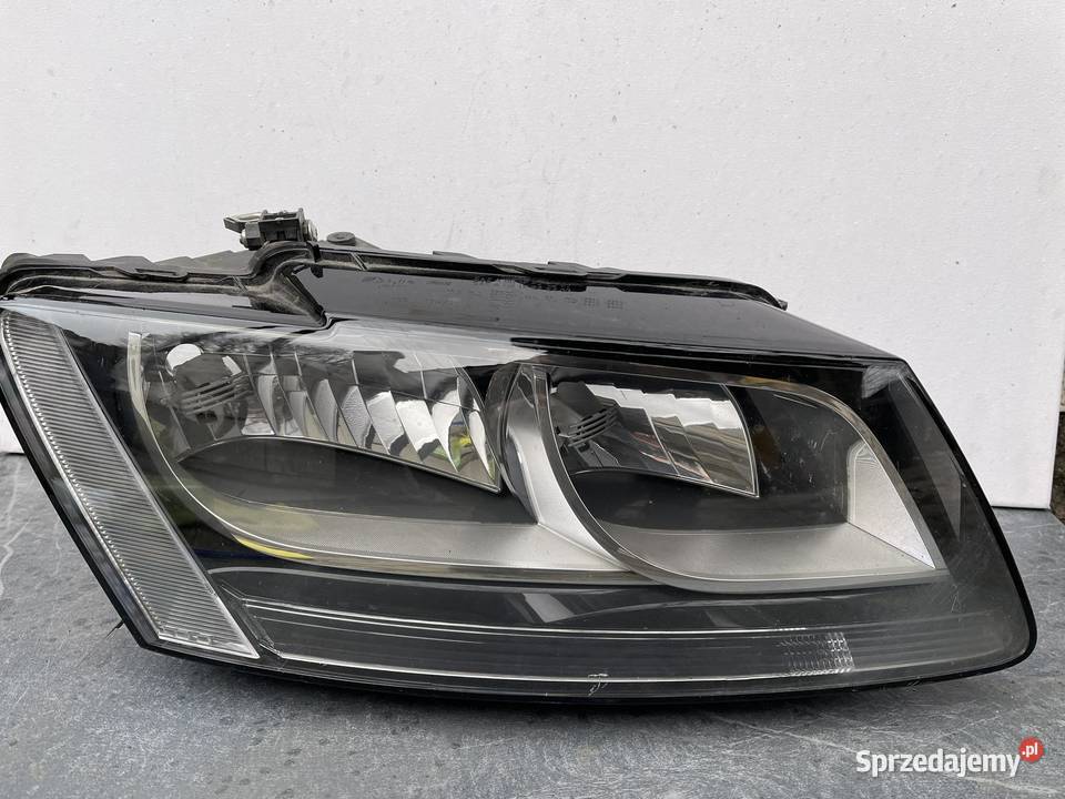 AUDI Q5 LIFT PRAWA LAMPA PRZÓD ANGLIK 8R0941004A Ostroróg