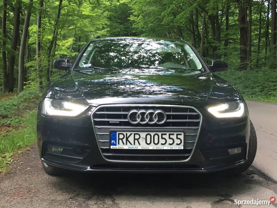 Audi A4 b8 20tdi 190 QUATTRO 2x S line Navialu18 garażowany A4