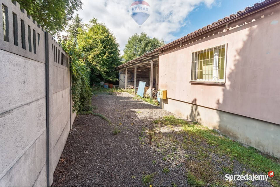 Hala biurowomagazynowym i warsztatowym Bielsko-Biała