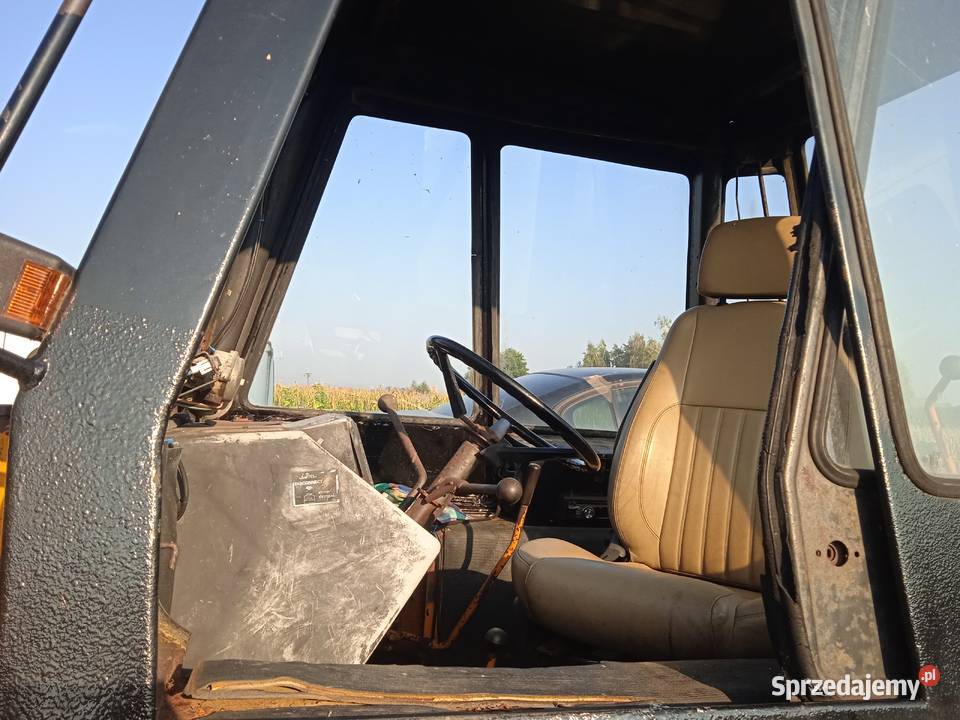 Koparkoładowarka Case Lubików