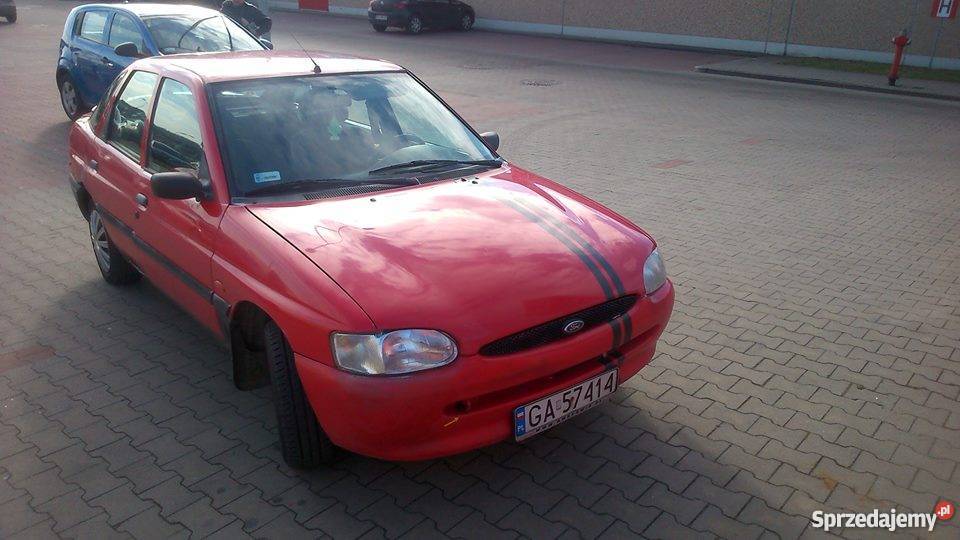 Ford Escort 16 Benzyna Oc i Przegląd na 100KM Gdynia