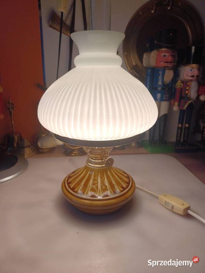 Piękna Iampa stołowa PRL Poznań