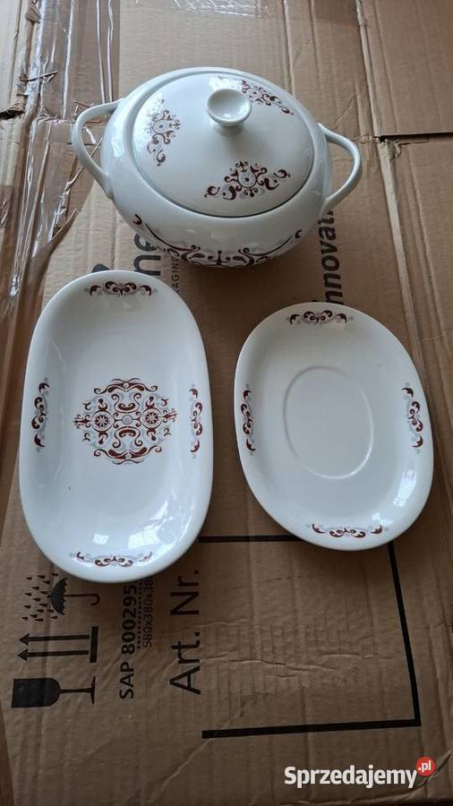 Waza na zupę i dwa półmiski firmy Wawel Lublin sprzedam
